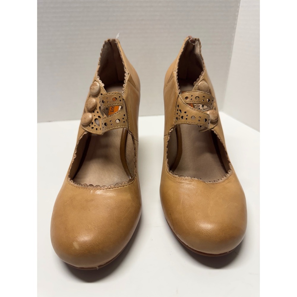 Miz Mooz Starla Leather Button Laser Cut Heels Size 8.5 - Picture 2 of 12